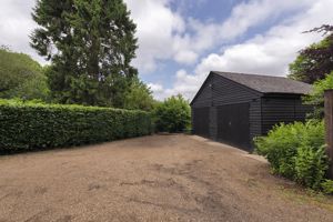 Photo 35- click for photo gallery